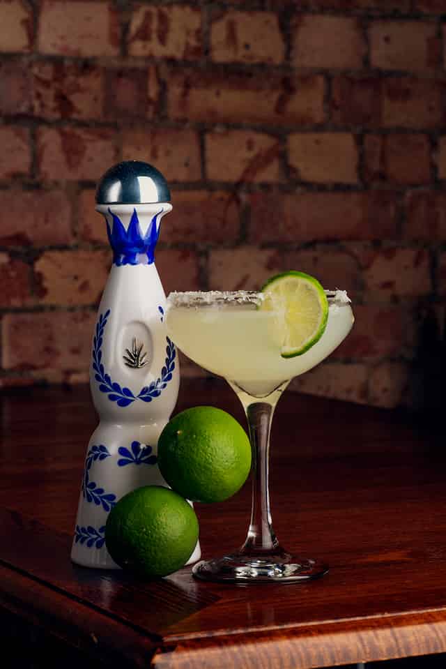 BAR 8