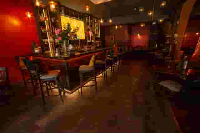 BAR 8