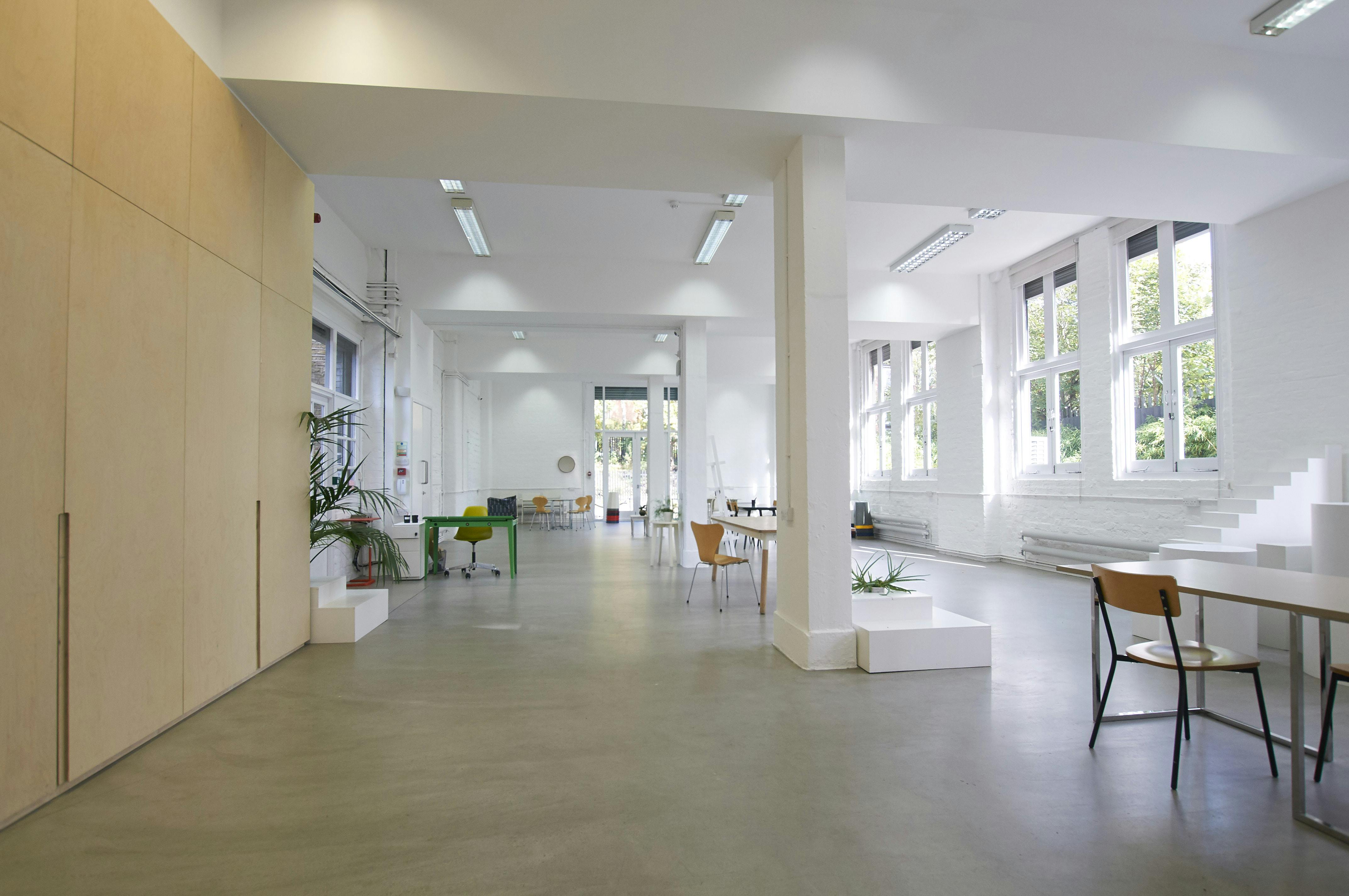 Spacious Regents Canal Showroom venue with high ceilings for events and workshops.