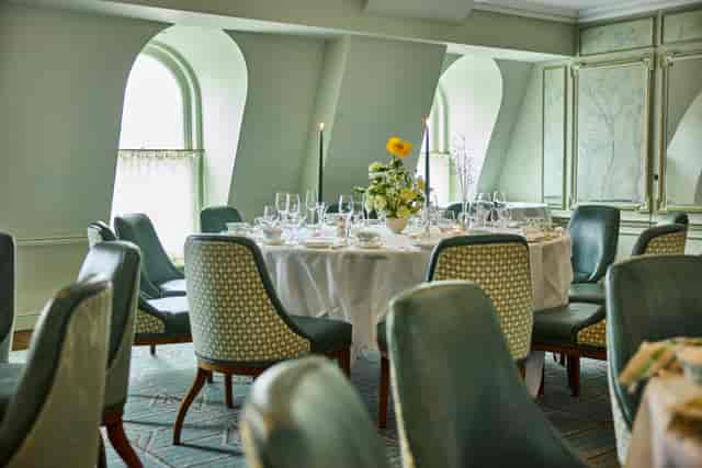 Private dining in The Drawing Room at Fortnum & Mason featuring elegant tablescaping for board dinner.