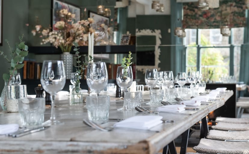 Elegant dining table in The Oakley Room, ideal for corporate dinners and gatherings.