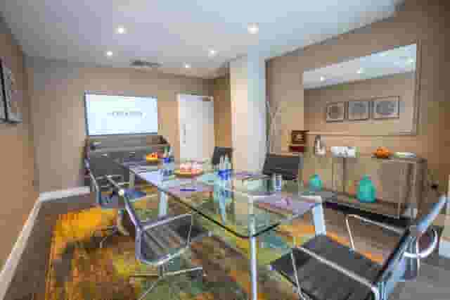Harbour Suite 2