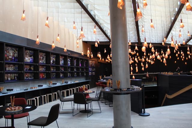 Bridge Theatre