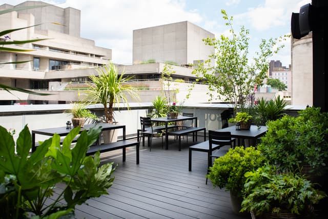 Balcony Bar