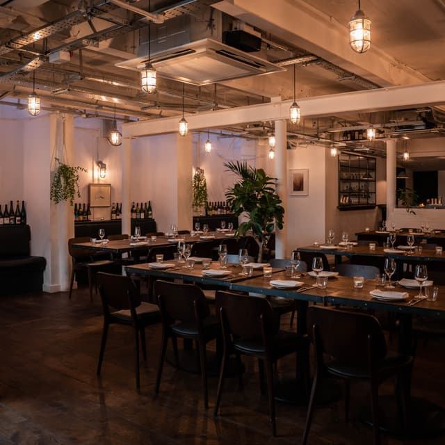 FARE Restaurant + Bar