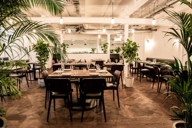 FARE Restaurant + Bar