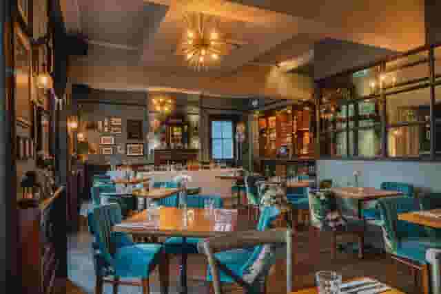The Swan, Hyde Park