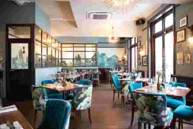 The Swan, Hyde Park