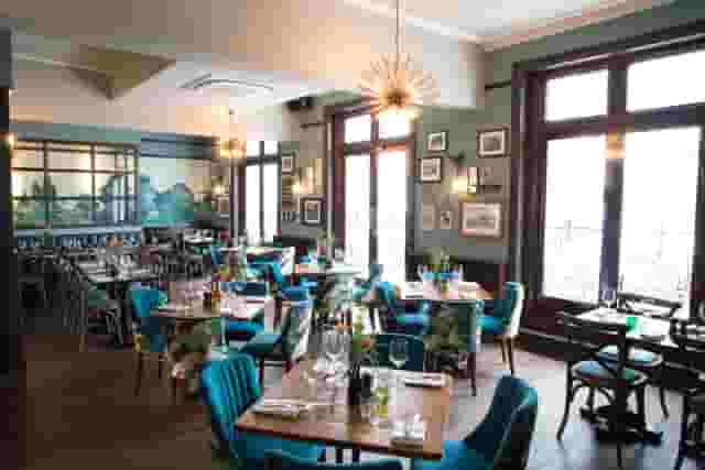 The Swan, Hyde Park