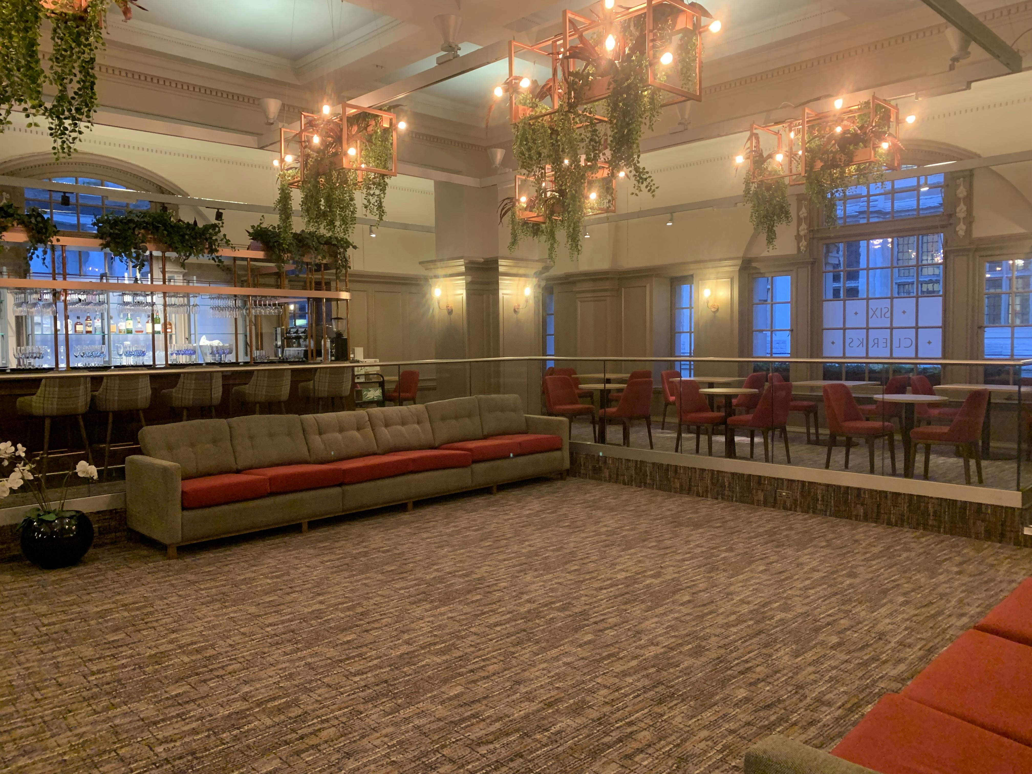 113 Chancery Lane - Six Clerks Restaurant and Bar image 1