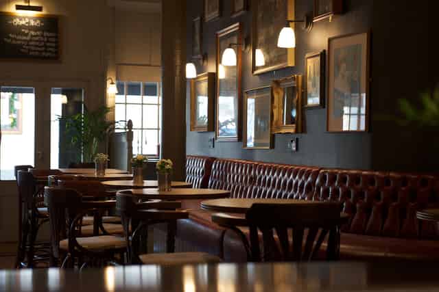 Dalys Wine Bar