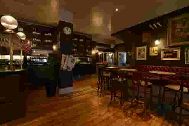 Dalys Wine Bar