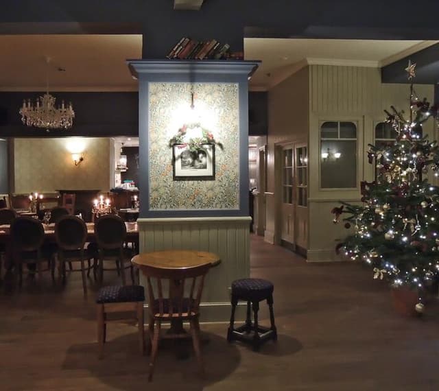 The William Morris Bar and Kitchen