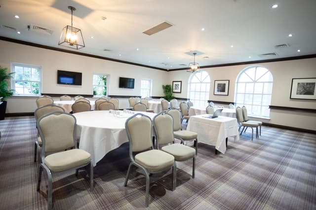 The Thomas Suite