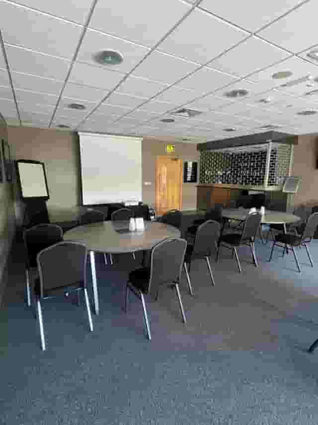 The Vice President's Suite & Guest Lounge