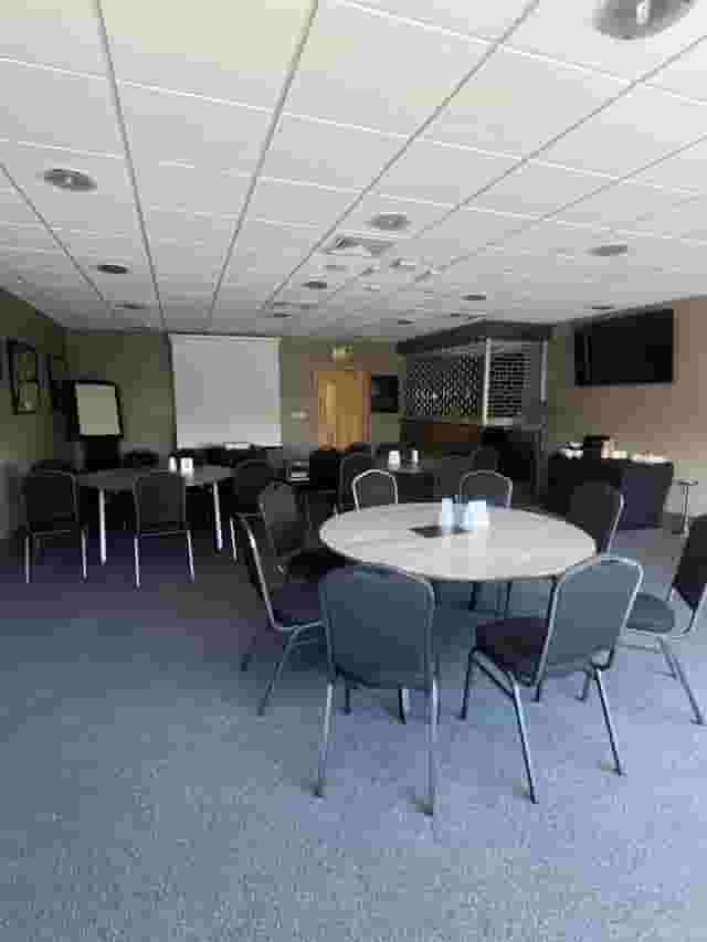 The Vice President's Suite & Guest Lounge