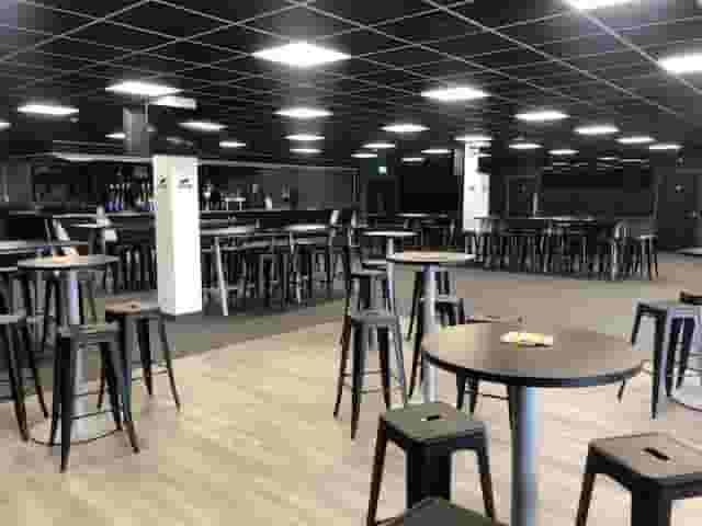 Legends Lounge