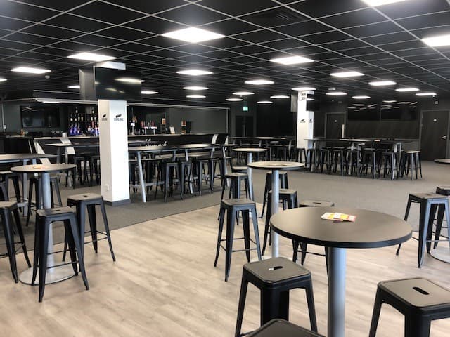 Legends Lounge
