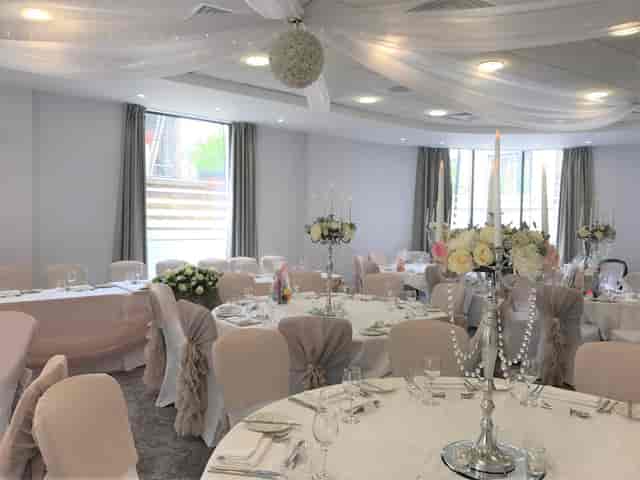 Elegant Kings Cross Suite at DoubleTree, perfect for weddings and formal events.