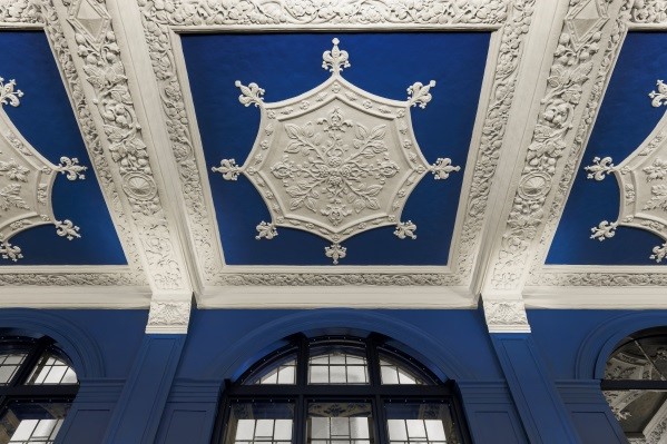 Elegant ceiling with intricate plasterwork at L'oscar London, perfect for upscale events. - Banner