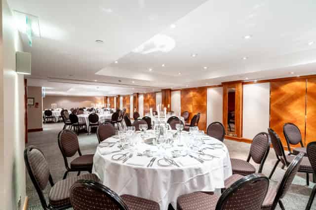 Albert Suite - Section two of Kensington