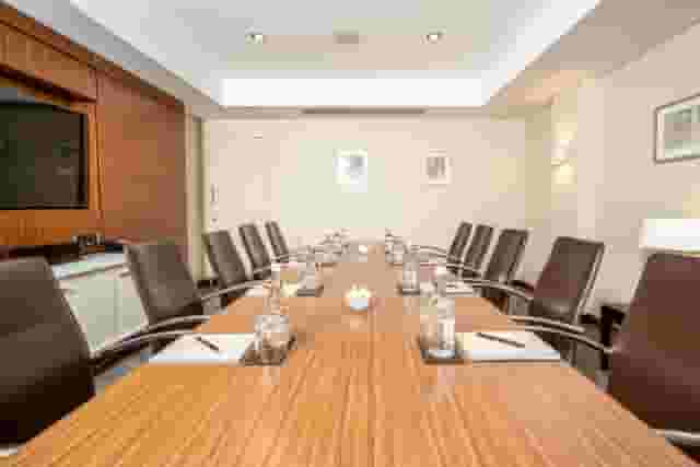 Chelsea - Executive Boardroom
