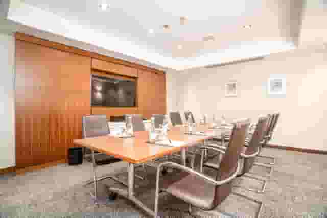 Chelsea - Executive Boardroom