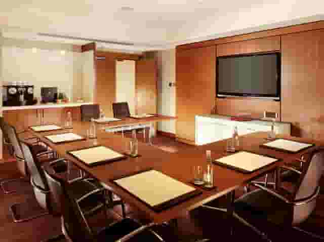 Chelsea - Executive Boardroom