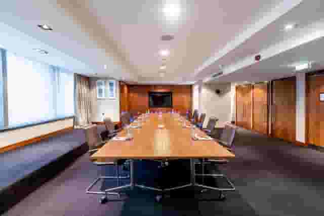 Balmoral - Executive Boardroom