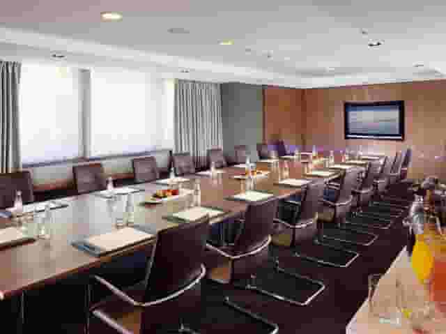 Balmoral - Executive Boardroom