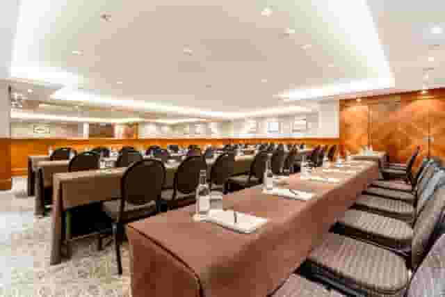 Lancaster Suite - Mezzanine Level