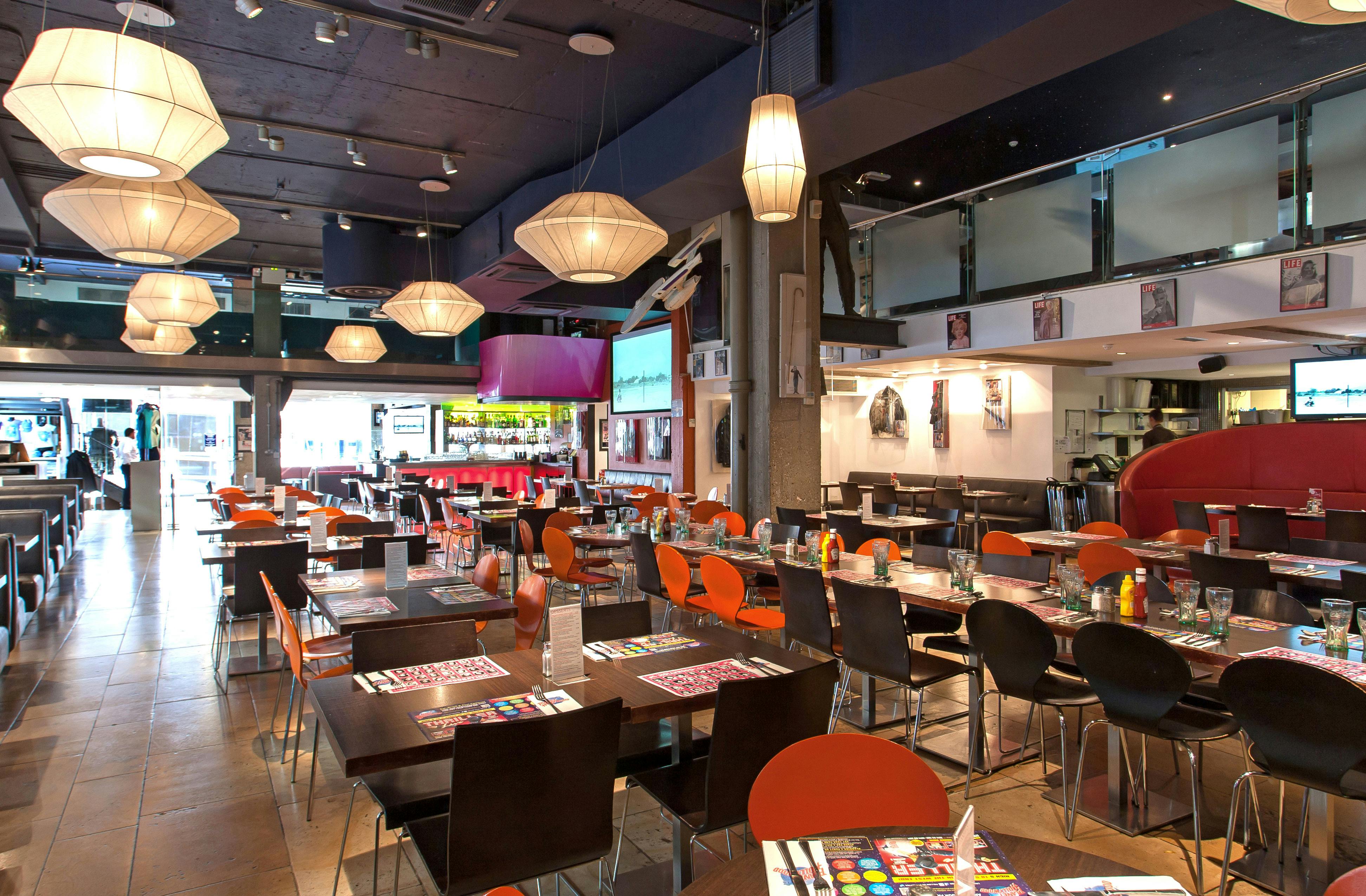 Planet Hollywood  - Full Venue / Hollywood Hills image 1
