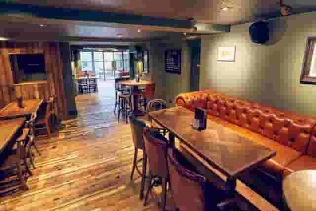 East Putney Tavern