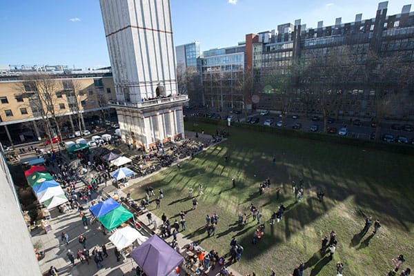 Queen's Lawn