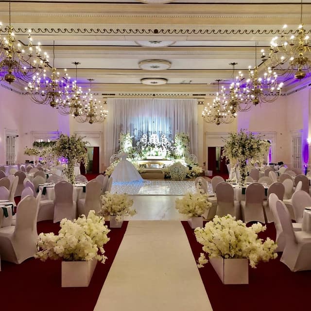The Adelphi Hotel