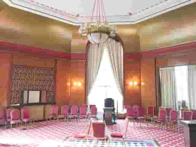 Empire Suite