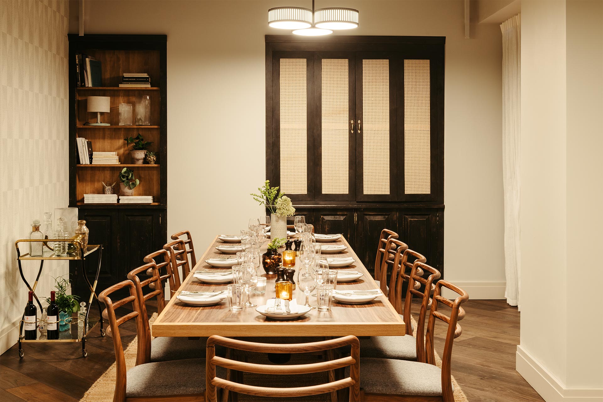 Elegant dining room at The Hoxton Southwark, perfect for corporate meetings and private dinners.
