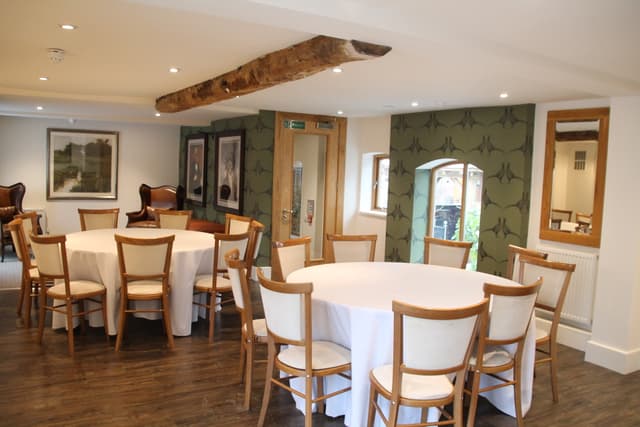 Mythe Barn