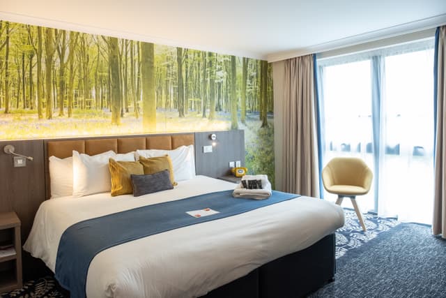 Burleigh Court Conference Centre and Hotel