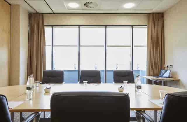Bright meeting room at Future Inn Bristol, perfect for professional gatherings and brainstorming.