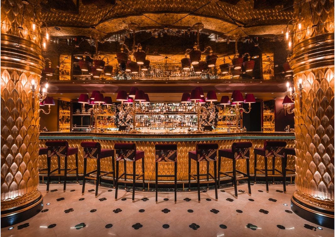 Luxurious Wave Bar at Park Chinois, ideal for upscale events and networking receptions.