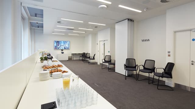 Conference suite