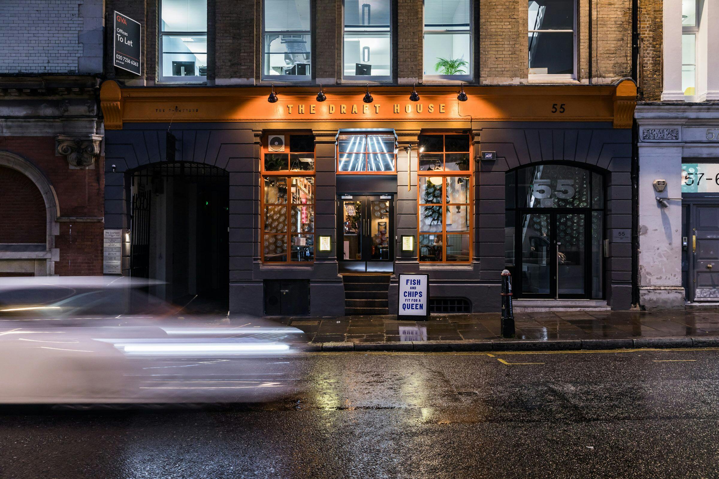 Ground Floor Bar at Draft House Farringdon, stylish venue for networking events.