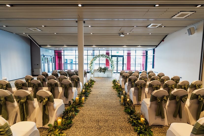 Pier Eight Room