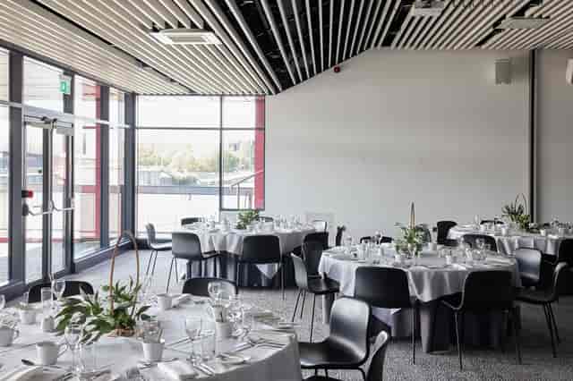 Pier Eight Room