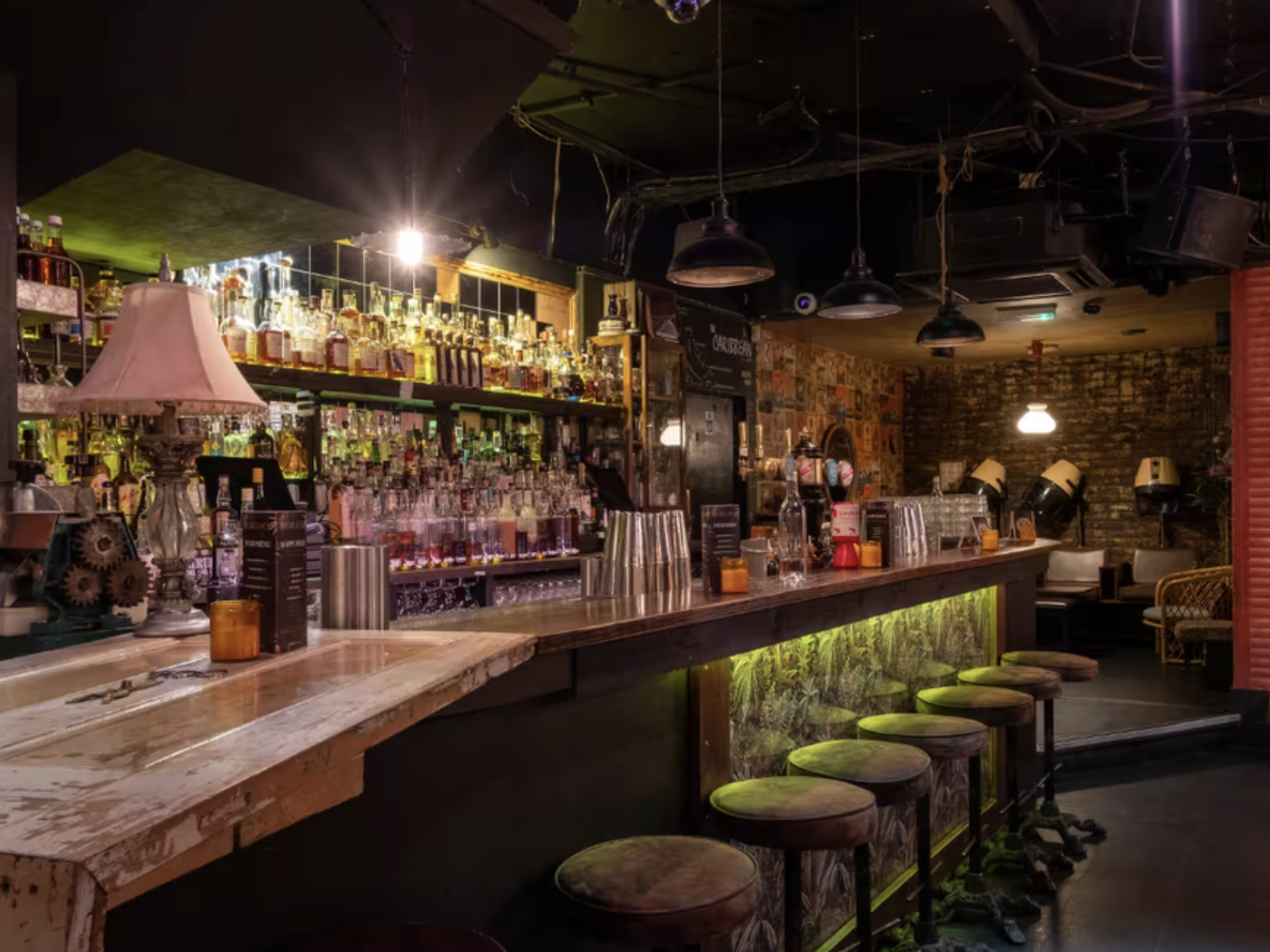 Stylish bar in Burlock London, perfect for networking events and informal gatherings.