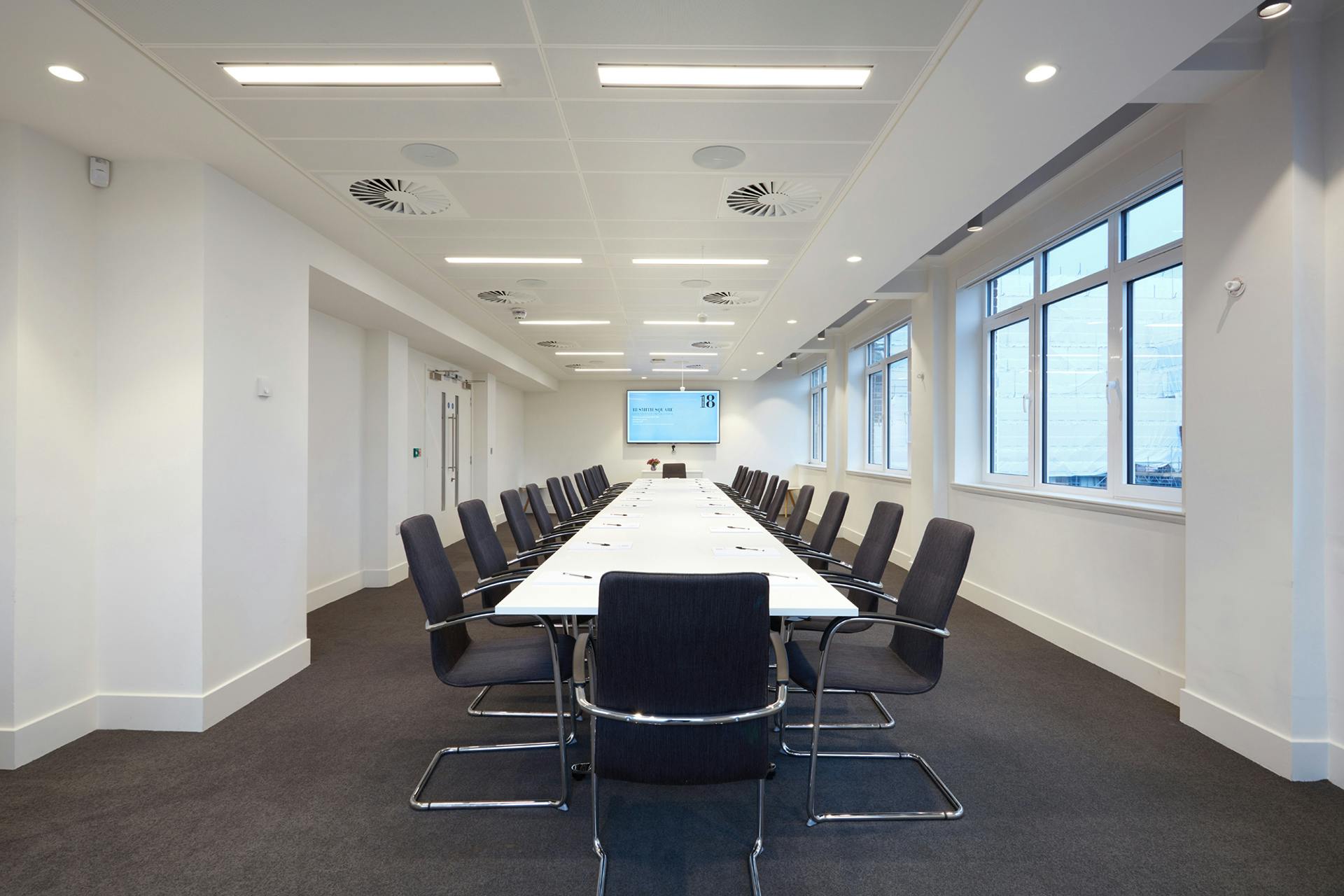 18 Smith Square - Beecham image 1