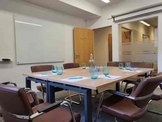 Mayflower Suite meeting room at UBC Southampton, featuring a clean design for professional gatherings.