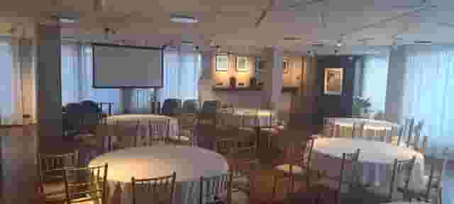 The Lounge