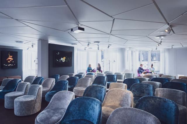 The Lounge